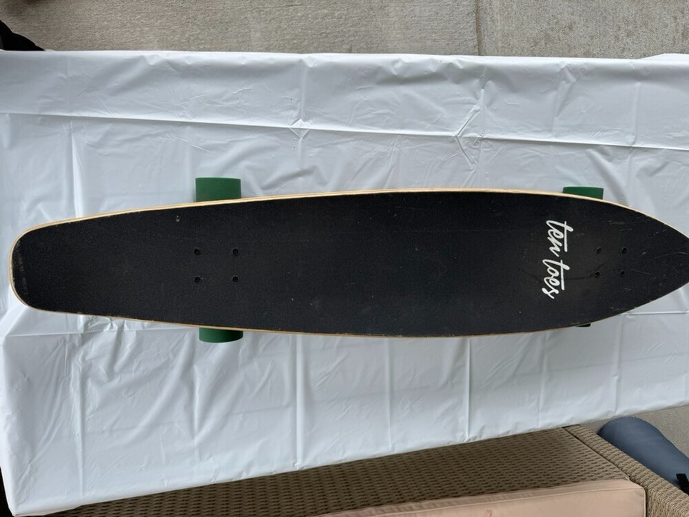 Ten Toes ZED Bamboo Longboard Cruiser 44” – Tropical Graphic – Pre-owned